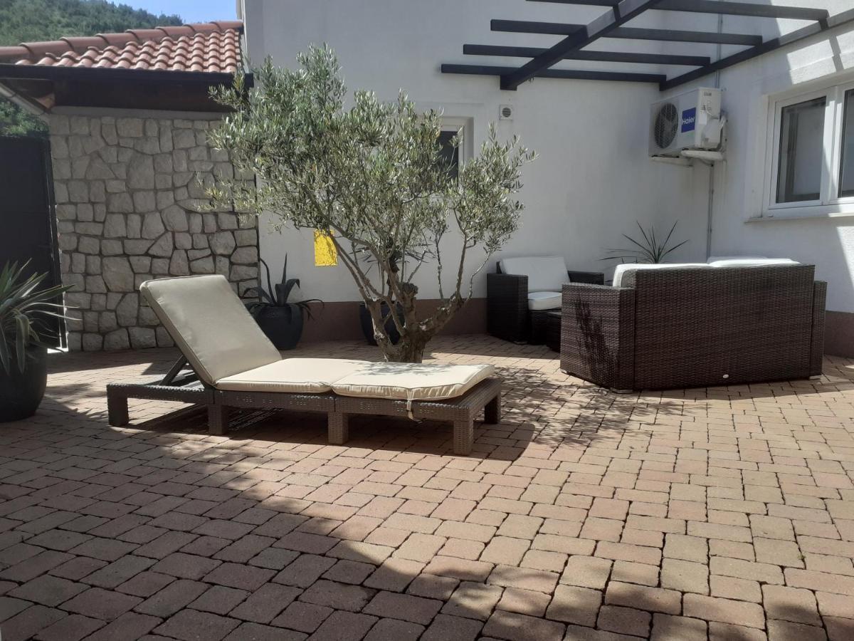Villa Haus Niko Senj  Ngoại thất bức ảnh